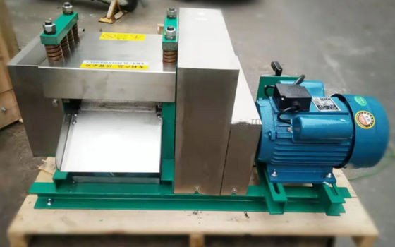 Máy Ép Ép Nước Mía Công Nghiệp Lớn 0.5T - 4T
